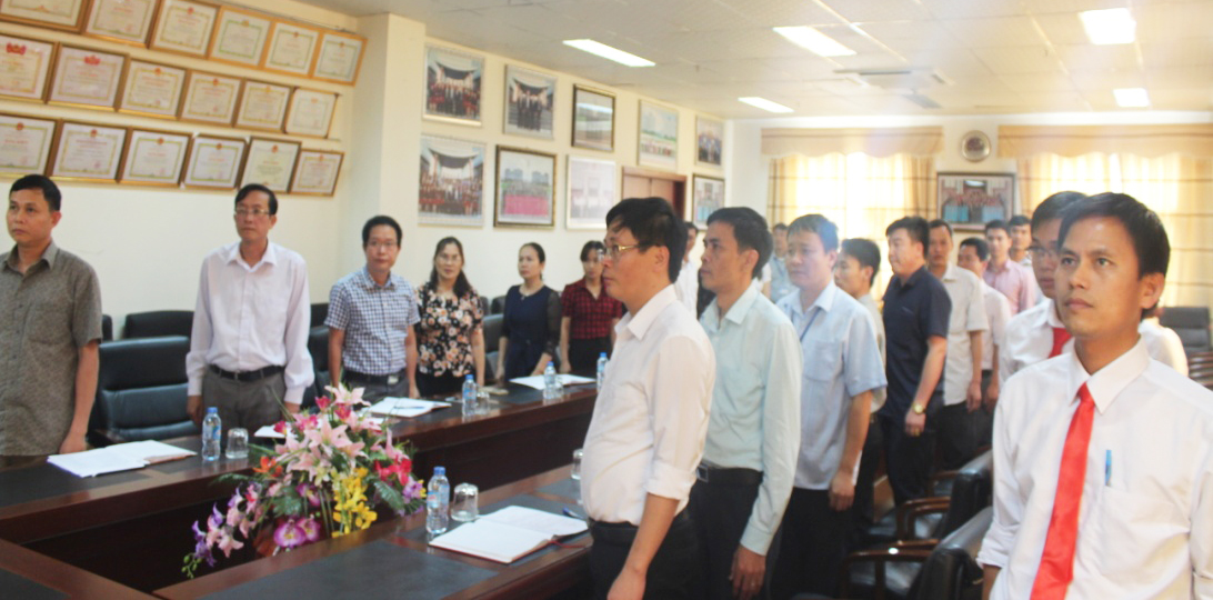 Quanh cảnh buổi Lễ kết nạp Đảng viên mới
