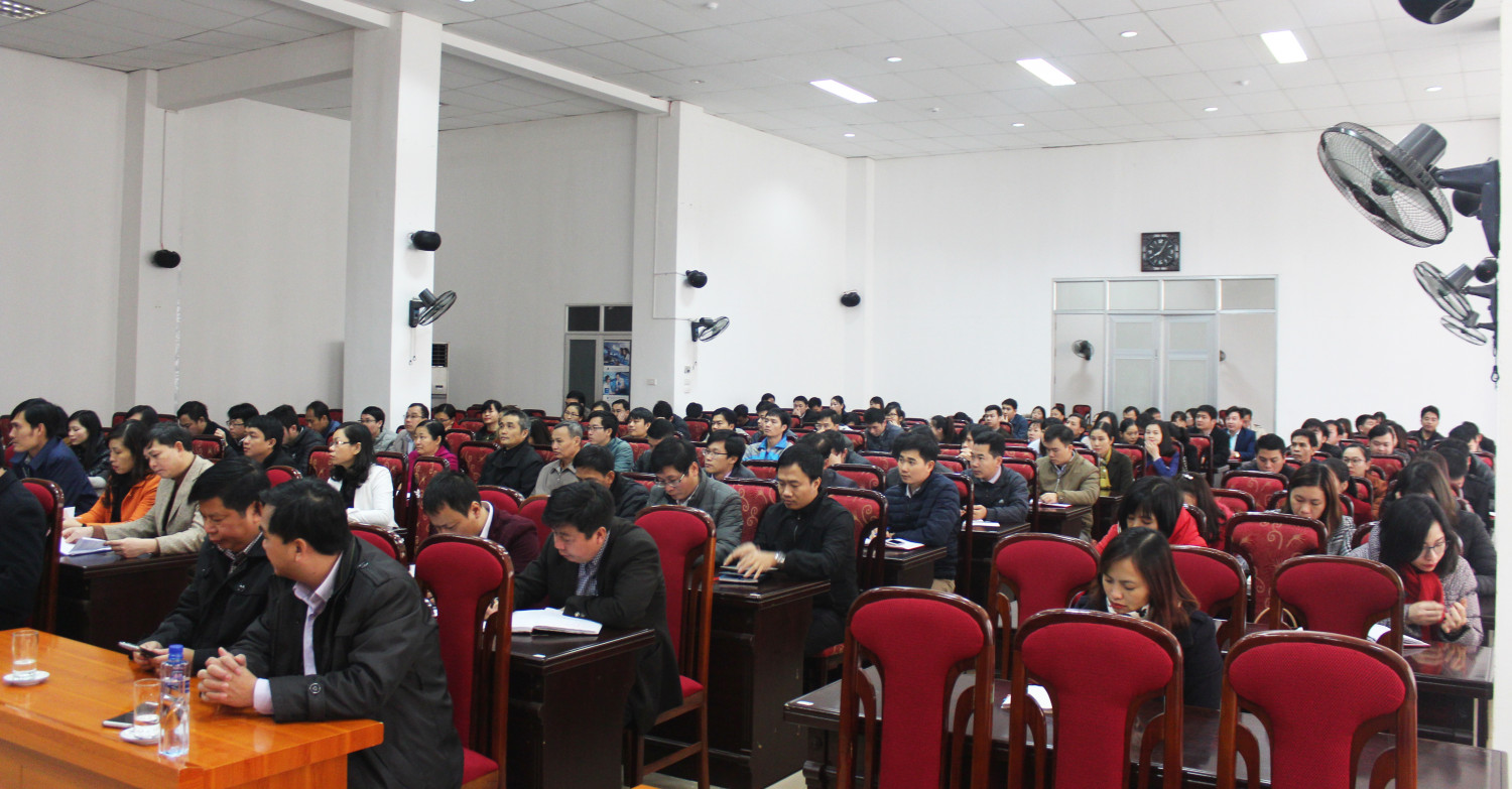 Quang cảnh hội nghị.