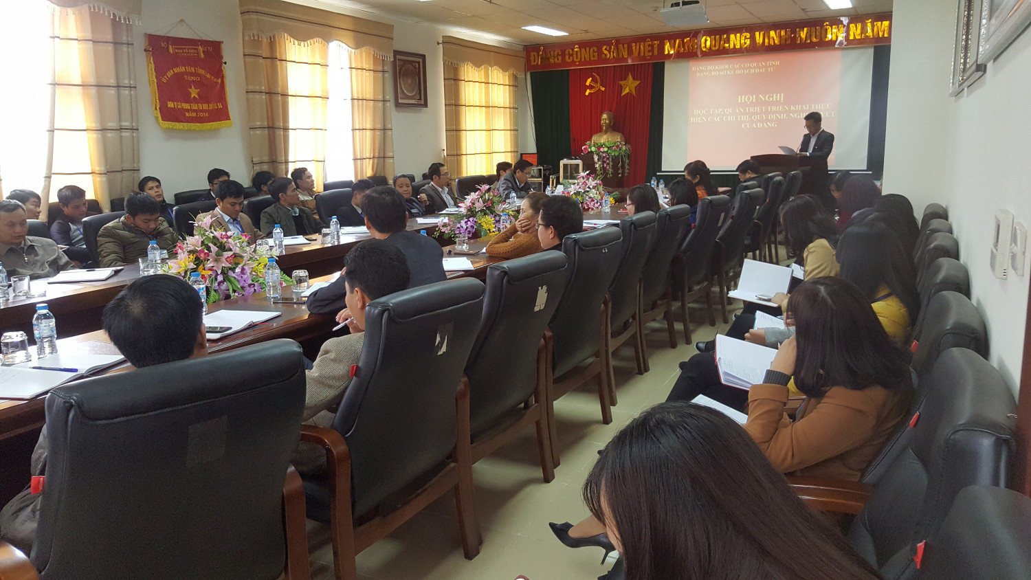 Đ/c: Vũ Huy Hòa phát biểu tại hội nghị