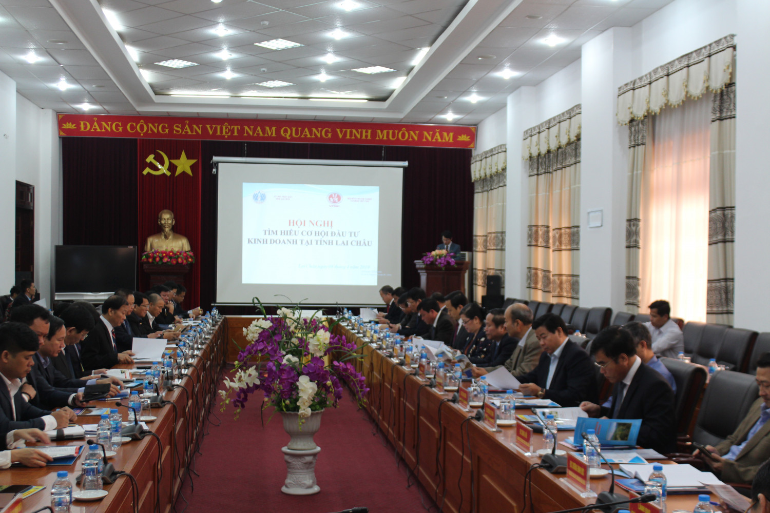 Toàn cảnh Hội nghị