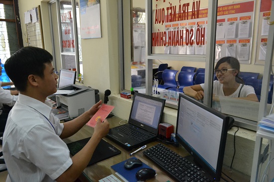 Doanh nghiệp than phiền “trên thông, dưới không thoáng”