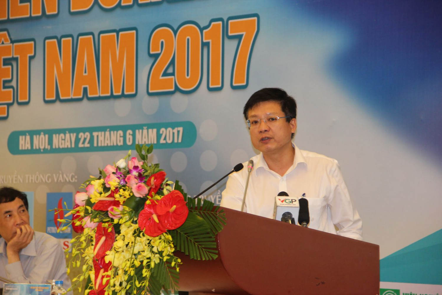 Ông Hồ Sỹ Hùng phát biểu tại diễn đàn