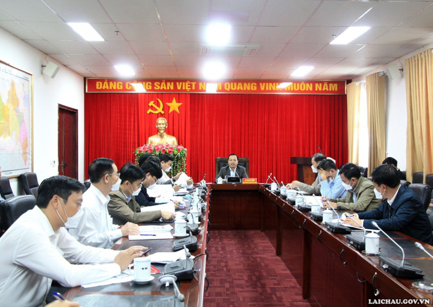 toàn cảnh