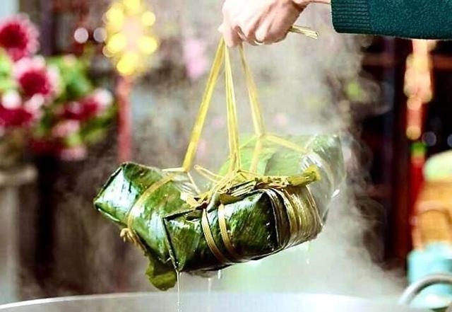 Hồn dân tộc nồng nàn trong chiếc bánh - Ảnh 3.