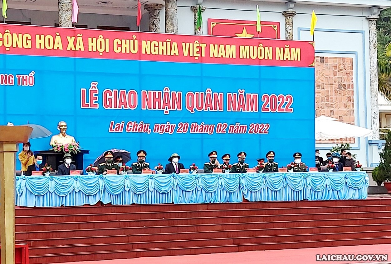 Huyện Phong Thổ: Lễ giao nhận quân năm 2022