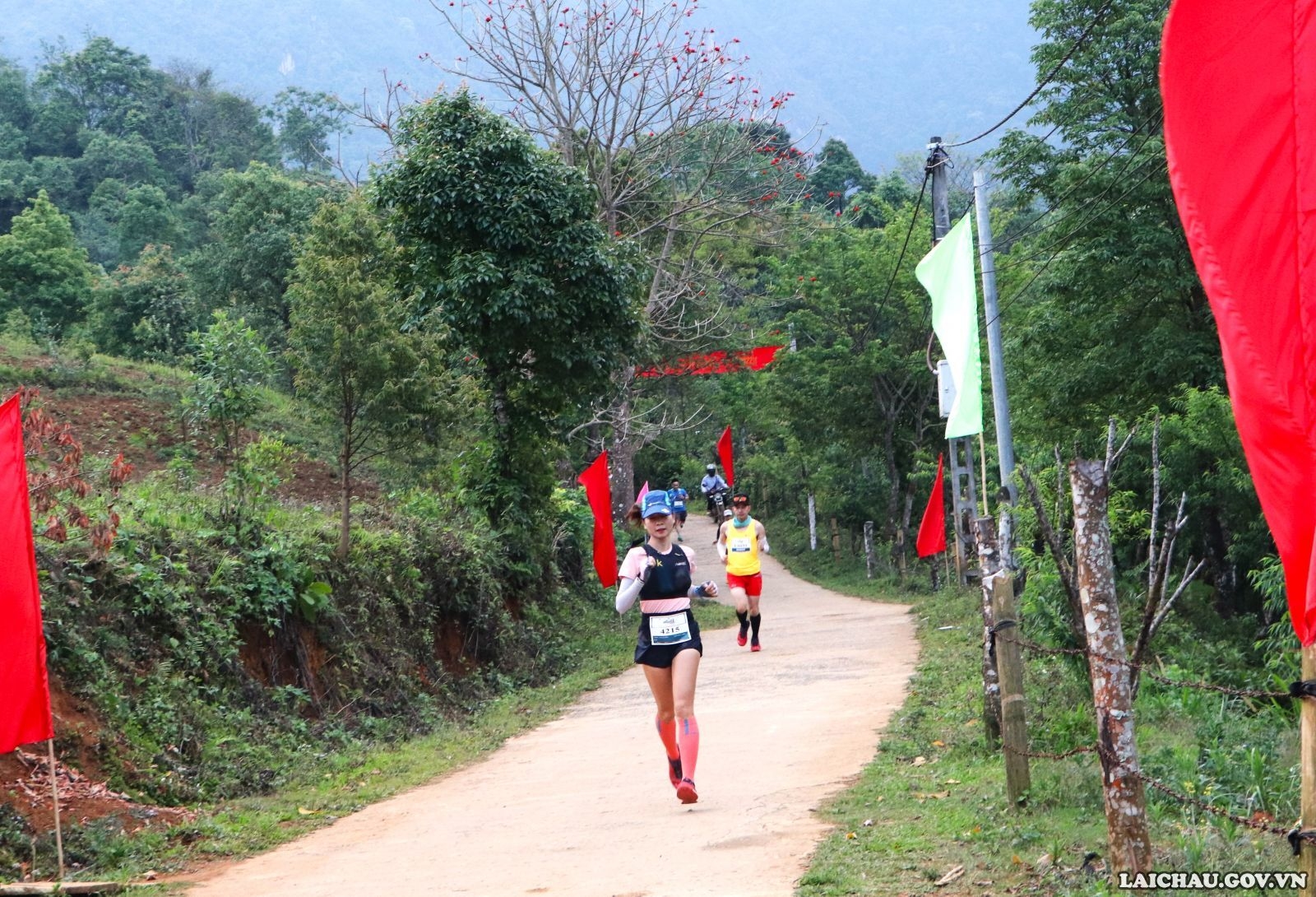 Đánh thức con đường huyền thoại và lan tỏa những điều tốt đẹp của du lịch Phong Thổ đến du khách bốn phương - Ảnh minh hoạ 9