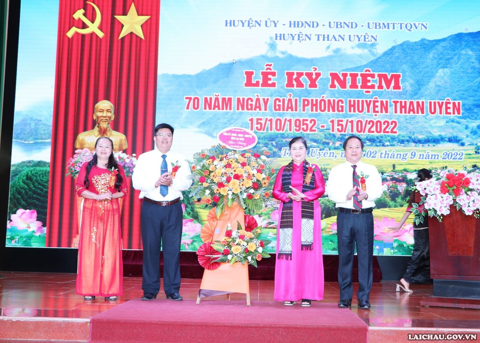 Than Uyên Kỷ niệm 70 năm Ngày Giải phóng huyện (15/10/1952 - 15/10/2022)