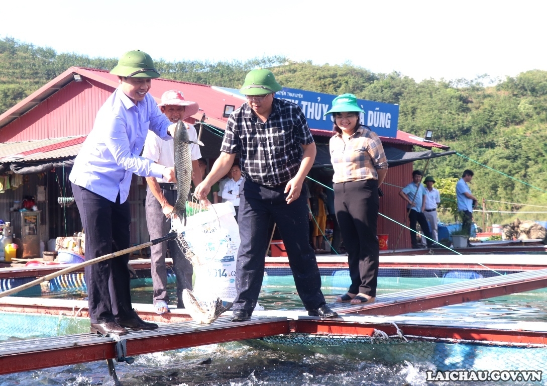 Tin tưởng huyện Than Uyên sẽ bứt phá trong thời gian tới - Ảnh minh hoạ 10