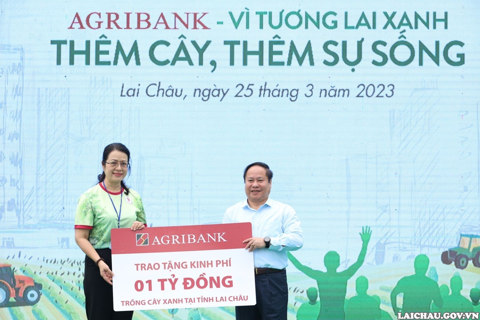 Phát động trồng cây “Vì tương lai xanh” và trao tặng 1 tỷ đồng mua cây xanh