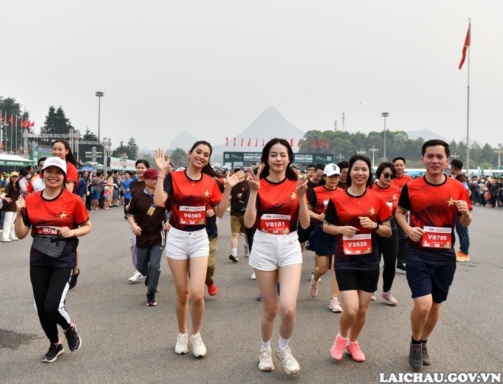 Những khoảnh khắc đẹp tại Tiền Phong Marathon 2023