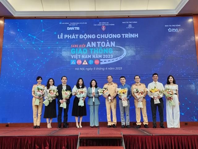 Phát động "Sáng kiến An toàn giao thông Việt Nam năm 2023"