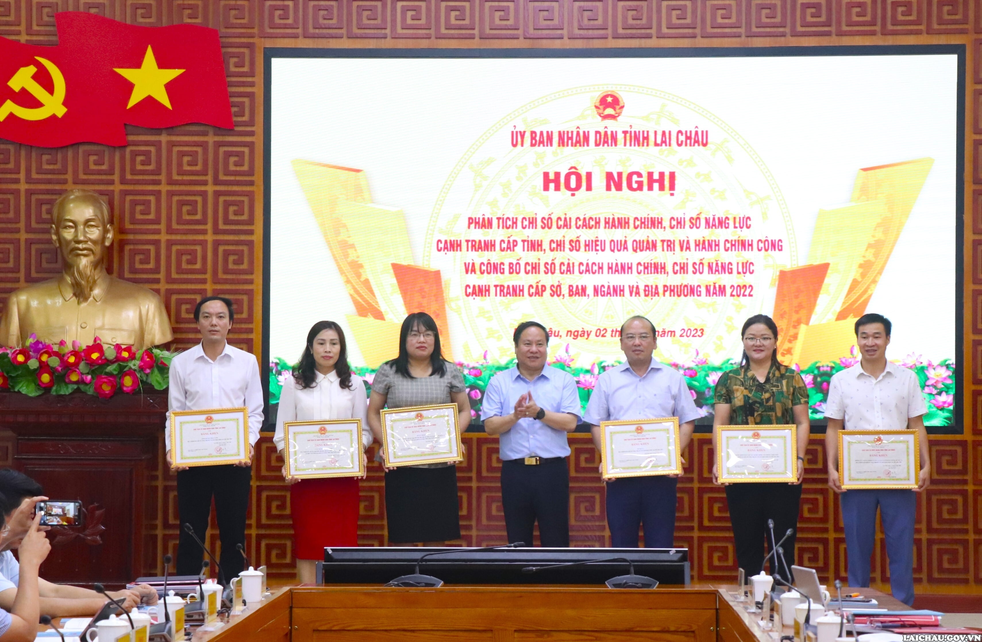 Lai Châu: Các chỉ số đánh giá công tác cải cách hành chính của tỉnh năm 2022 tăng nhiều bậc và hạng so với năm 2021