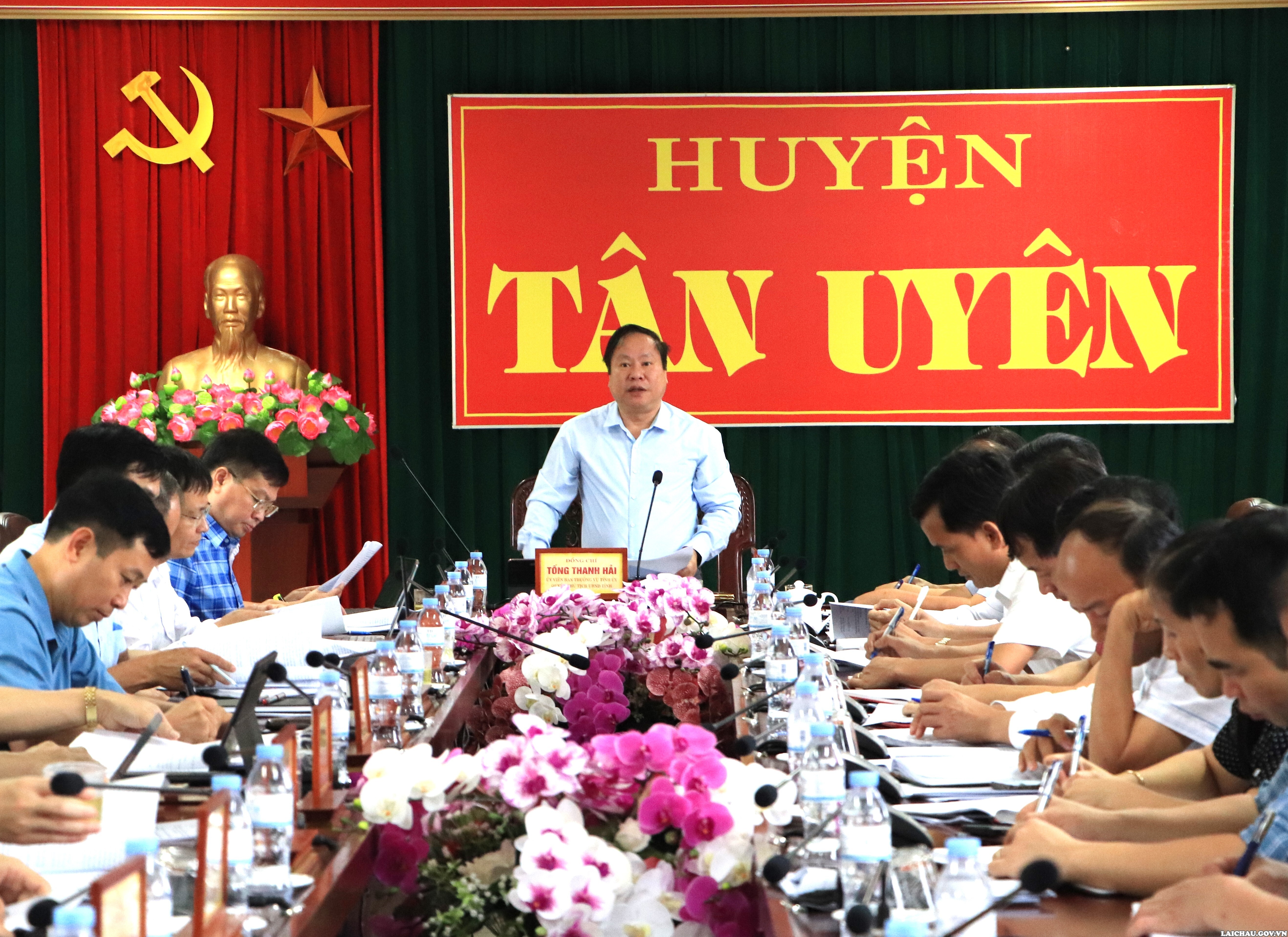 Đồng chí Tống Thanh Hải - Quyền Chủ tịch UBND tỉnh kiểm tra tình hình phát triển kinh tế - xã hội tại huyện Tân Uyên