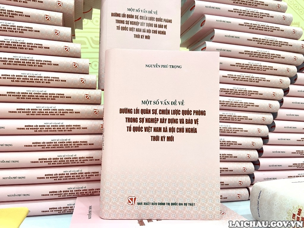 Ra mắt cuốn sách của Tổng Bí thư Nguyễn Phú Trọng về đường lối quân sự, chiến lược quốc phòng